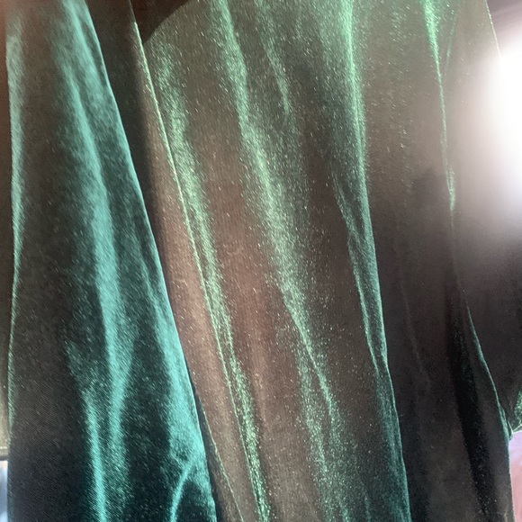 LOT OF 2 Madewell velvet top blouses size small in burnt orange and forest green - Picture 7 of 7